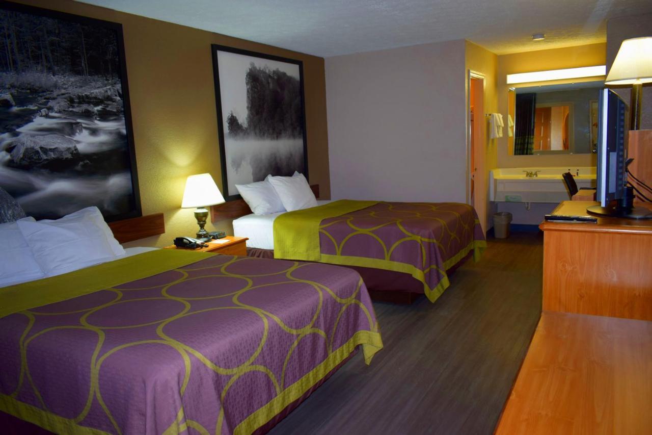 Super 8 By Wyndham Fort Chiswell Wytheville Area Max Meadows Exterior foto
