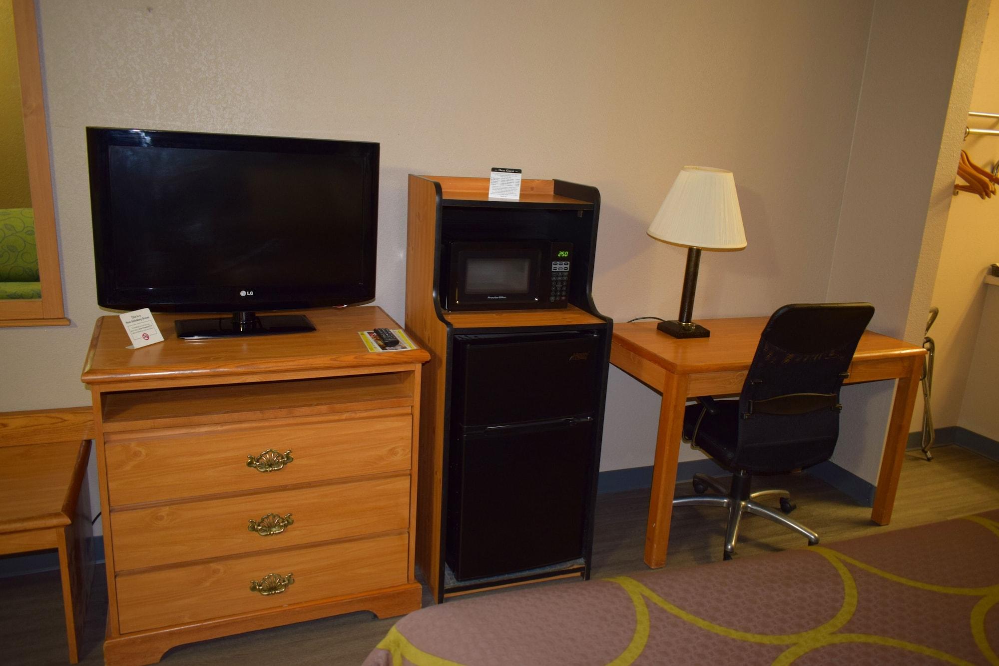 Super 8 By Wyndham Fort Chiswell Wytheville Area Max Meadows Exterior foto