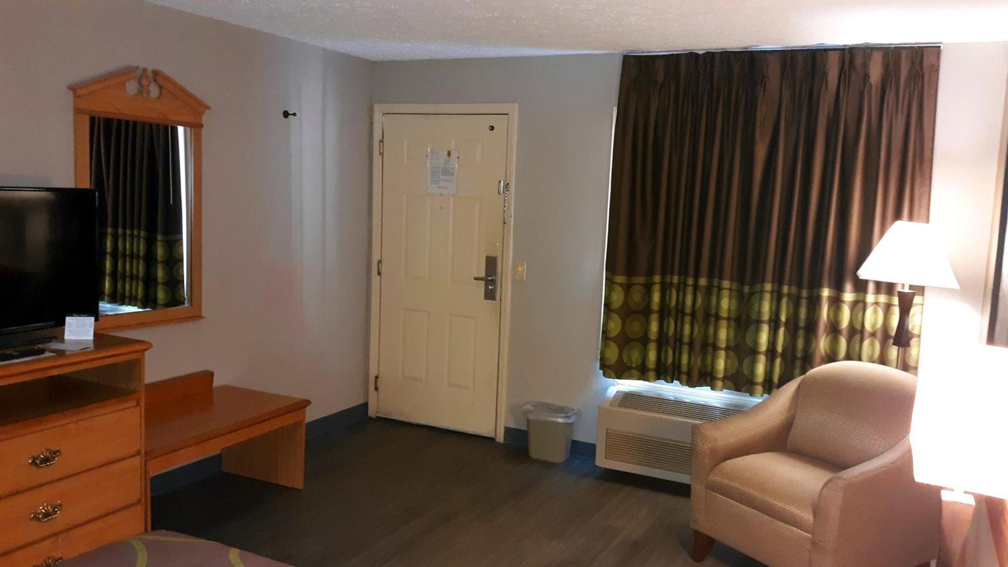 Super 8 By Wyndham Fort Chiswell Wytheville Area Max Meadows Quarto foto